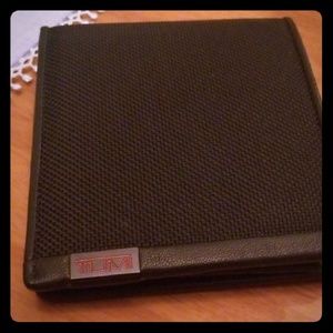 Tumi black wallet